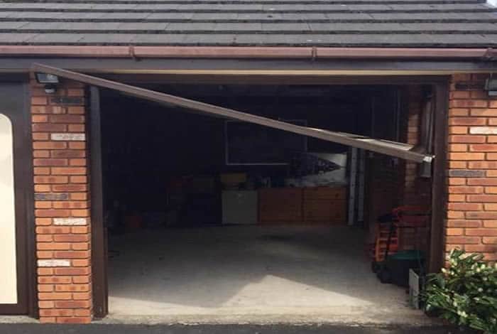 garage door repair Chorley